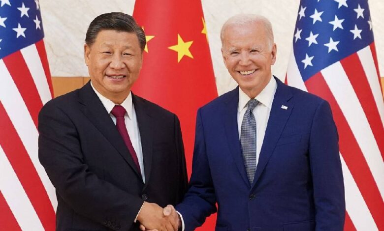 A pesar de una reunión "productiva" con Xi Jinping, Biden se refiere a él como "dictador"