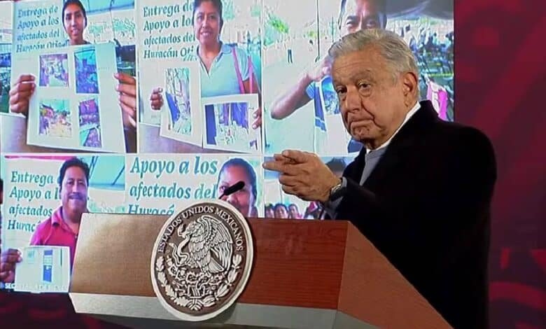 Se han entregado 12 mil mdp a damnificados por "Otis": AMLO