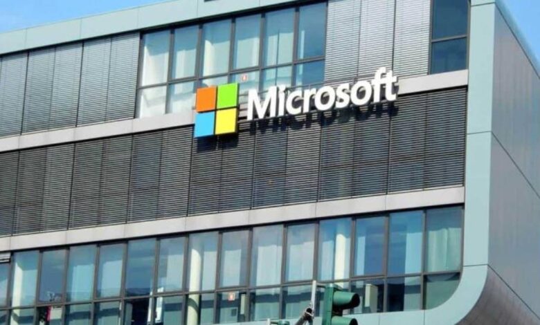 Gracias a IA, Microsoft supera a Apple como la compañía más valiosa