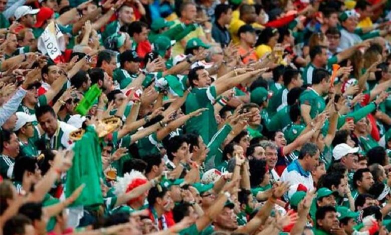 Golpes, grito homofóbico y caos en la final entre México y EU