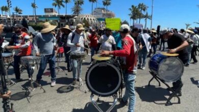 Músicos marchan en Mazatlán en favor de la música de banda