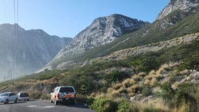 Muere senderista al caer en acantilado de Santa Catarina