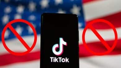 tIKtOK.