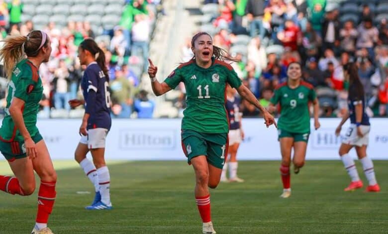 Jacqueline Ovalle compartió su deseo de jugar una Copa del Mundo