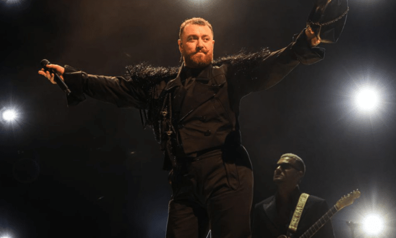 Sam Smith celebra su cumpleaños en el Tecate Emblema