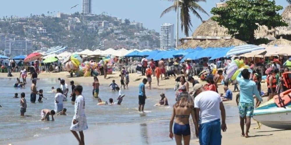 Ingreso por turismo suma 9.8 mmdd en primer trimestre 2024