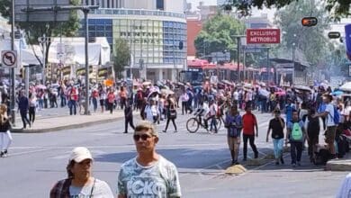 Maestros de la CNTE colapsan vialidades en la CDMX