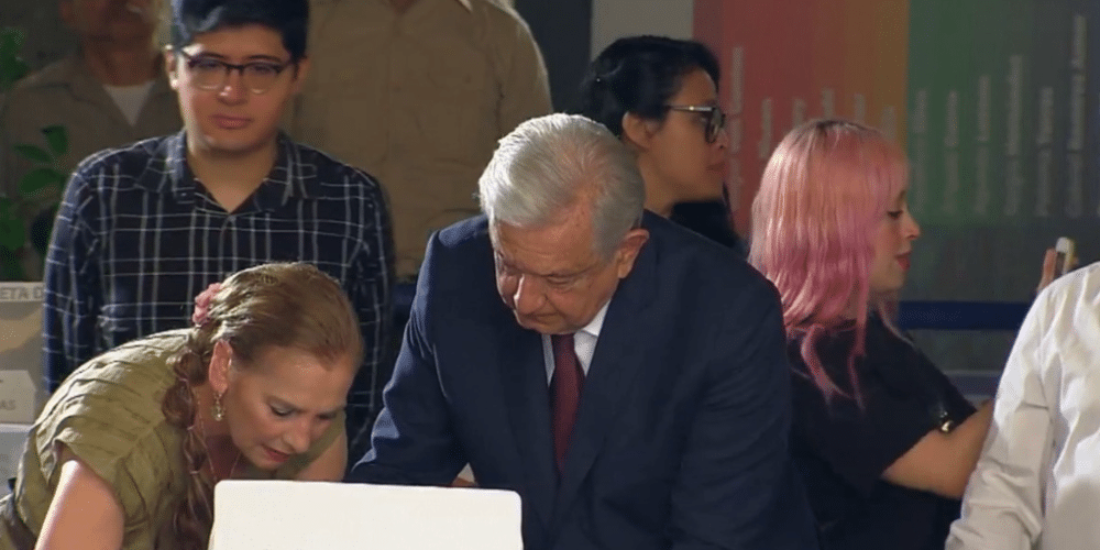 AMLO voto.