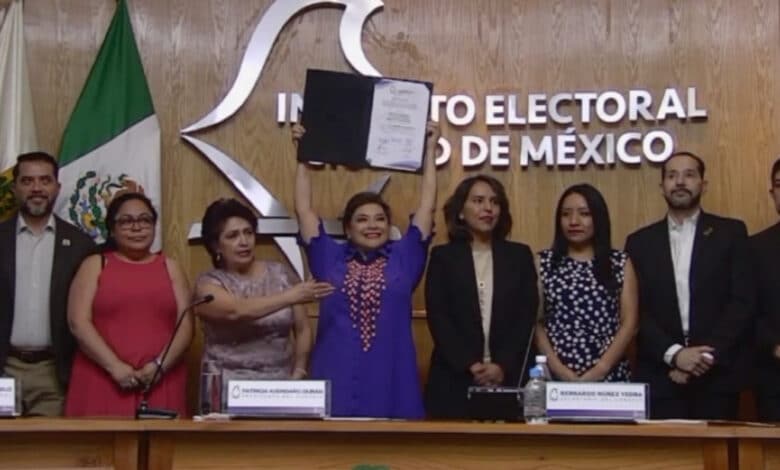 Recibe Brugada su constancia de mayoría como jefa de Gobierno electa