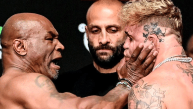 Mike Tyson golpeó a Jake Paul en el pesaje previo a la pelea