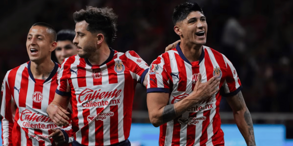 Chivas logra increíble y agónico triunfo ante Pumas