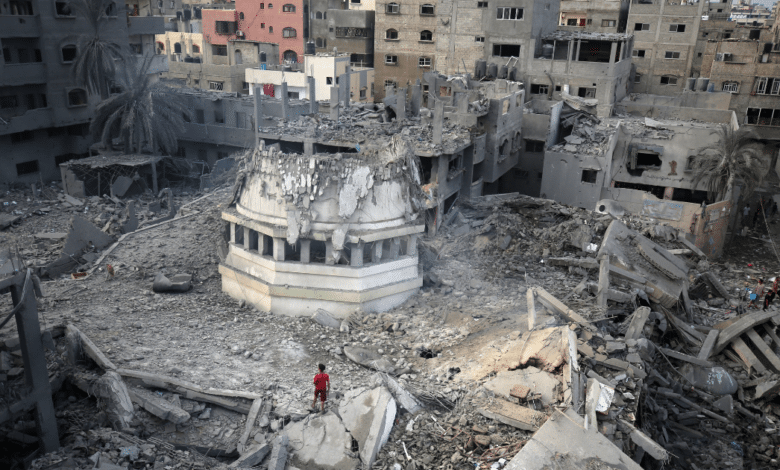 Imagen sobre escombros ocasionados por bombardeo entre Palestina e Israel