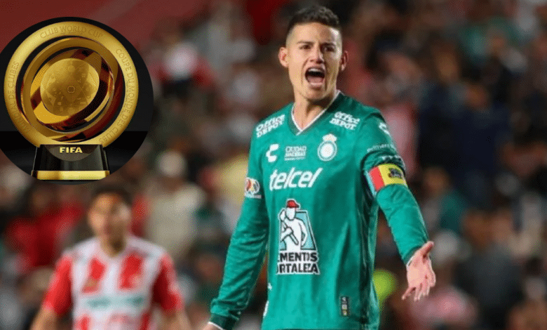 James Rodríguez con el club León en partido vs Necaxa