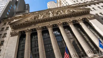 Wall Street cierra al alza y encadena su segunda semana de ganancias